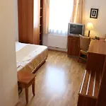 Wasserpalast - Breakfast For Free!!! Hotel Graz