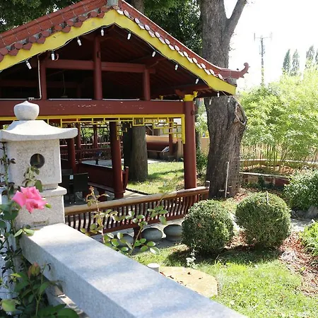 Wasserpalast - Breakfast For Free!!! Готель