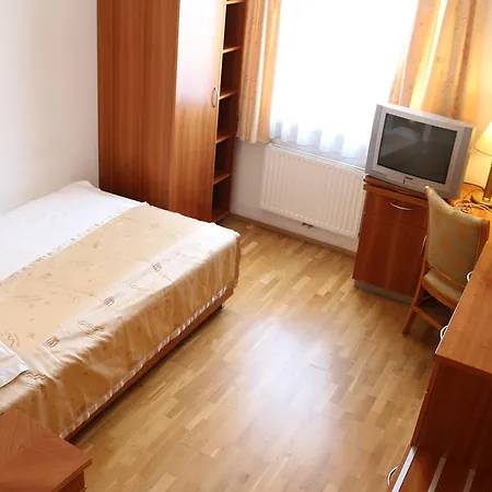 Wasserpalast - Breakfast For Free!!! Грац