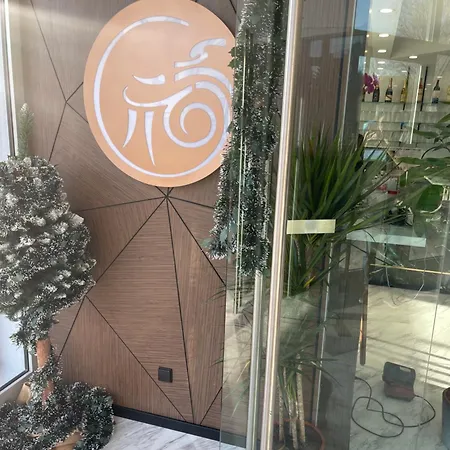 Wasserpalast - Breakfast For Free!!!